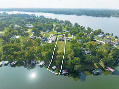 128 Lakeview Dr Hendersonville, TN 37075