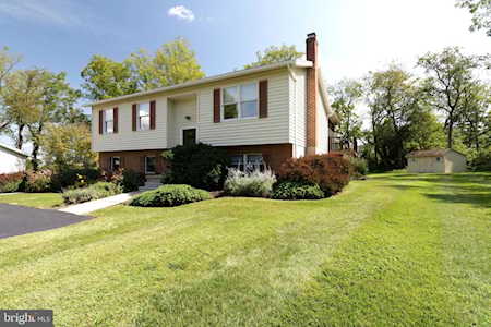 325 Creekside Dr State College, PA 16801