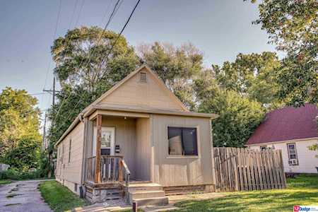 2862 Meredith Ave Omaha, NE 68111