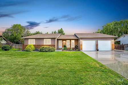 8915 W Ottawa Court Boise, ID 83709