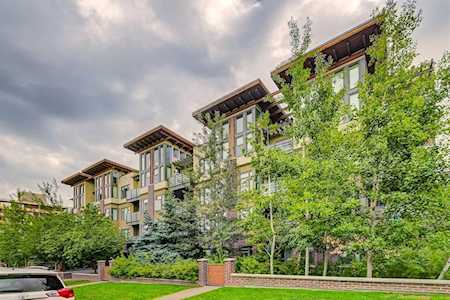 1720 10 St SW #210 Calgary, AB T2T 3E8