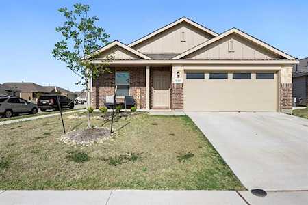 14301 Saddlebred Way Fort Worth, TX 76052