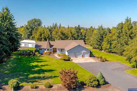 929 Clover Valley Ct Salem, OR 97317