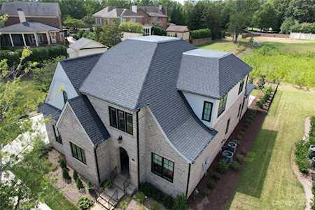 9329 Heydon Hall Circle Charlotte, NC 28210