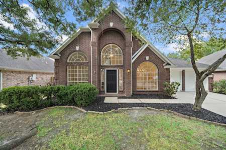 315 Vantage Pointe Circle League City, TX 77573