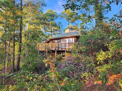 13 Lost Pines Ave Bastrop, TX 78602