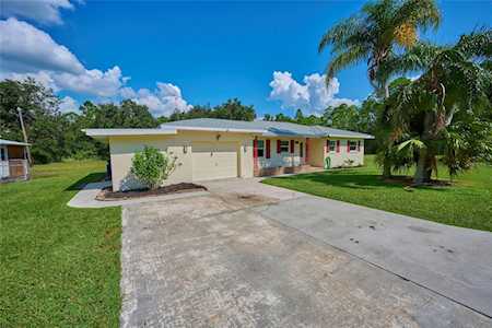 7379 Mineola Dr Indian Lake Estates, FL 33855