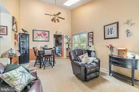 6161 Spring Knoll Dr Harrisburg, PA 17111