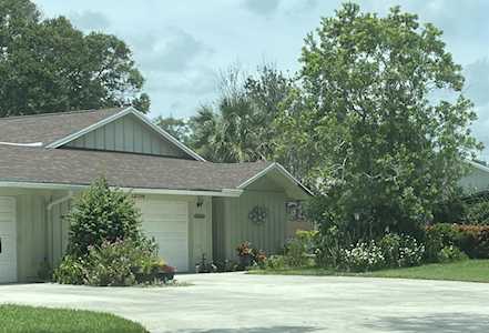 12706 SE Pinehurst Court Hobe Sound, FL 33455