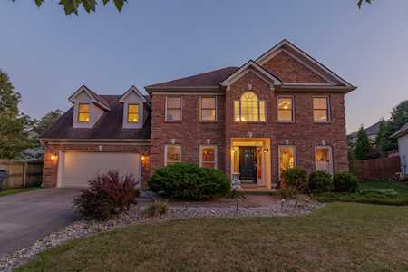 708 Clayvis Ct Lexington, KY 40515