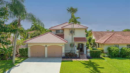 468 NW 38th Ter Deerfield Beach, FL 33442