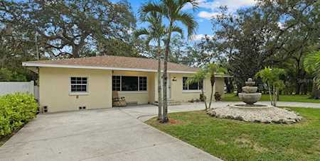 2730 3rd St E Bradenton, FL 34208