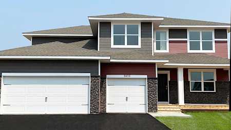 8406 Shire Court Woodbury, MN 55129