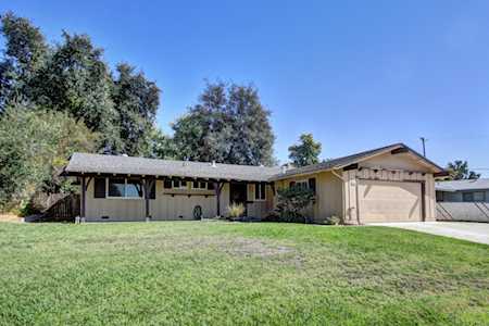5034 Robander Street Carmichael, CA 95608
