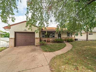 1975 Hilding Avenue Saint Paul, MN 55119