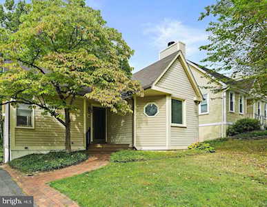 10019 Pratt Place Silver Spring, MD 20910