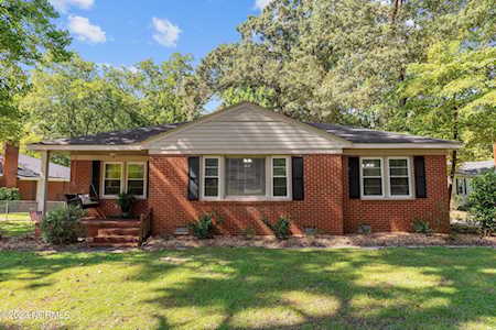 2511 Jefferson Dr Greenville, NC 27858