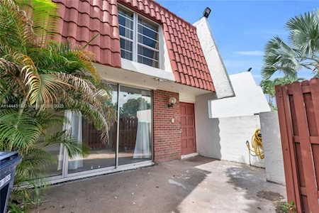 14001 SW 84th St #1308 Miami, FL 33183