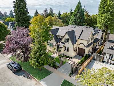 7059 Cypress Street Vancouver, BC V6P 5M2