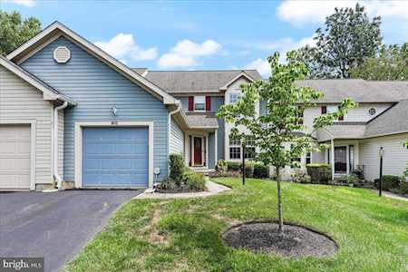 902 Shetland Ct Chadds Ford, PA 19317