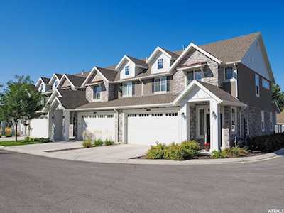 338 W Pages Ln N Bountiful, UT 84010