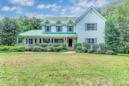 275 Kings Grant Rd Maryville, TN 37804