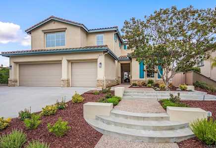 2279 Camino Robledo Carlsbad, CA 92009