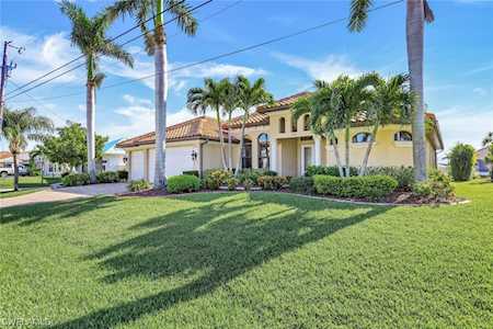 5243 SW 20th Place Cape Coral, FL 33914