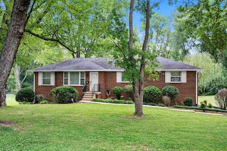 285 Ivywood Dr Nashville, TN 37210