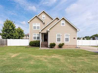 66 Franktown Rd Hampton, VA 23663
