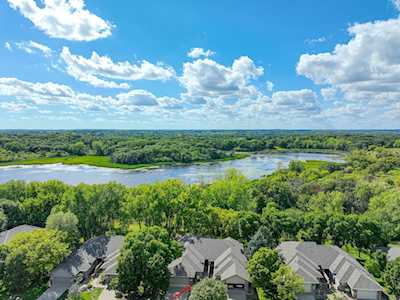 17855 Layton Path Lakeville, MN 55044