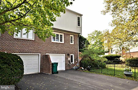 114 Hamlet Dr King Of Prussia, PA 19406