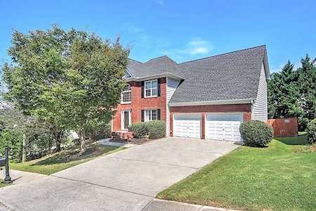 1525 Farmlake Drive SE Mableton, GA 30126