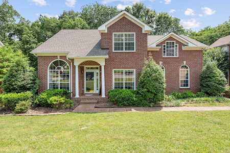 7129 Forrest Oaks Dr Nashville, TN 37221