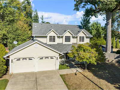 708 NE 141st ST Vancouver, WA 98685