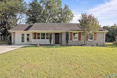 1505 SE Old Albany Circle Huntsville, AL 35803