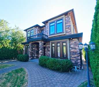 3839 Arbutus Street Vancouver, BC V6J 3Z9
