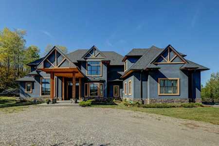 258075 176 St Rural Foothills County, AB T1S 2P9