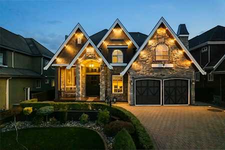 16450 87A Avenue Surrey, BC V4N 1E7