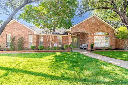 4113 Fox Hollow Court Midland, TX 79707
