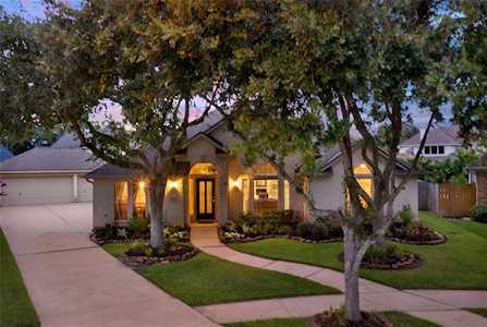 2382 Seahurst Ct League City, TX 77573