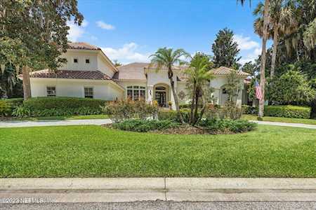 200 Twelve Oaks LN Ponte Vedra Beach, FL 32082