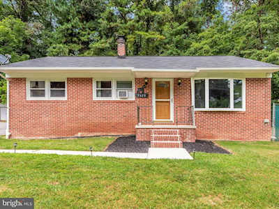 7425 Spout Hill Rd Sykesville, MD 21784