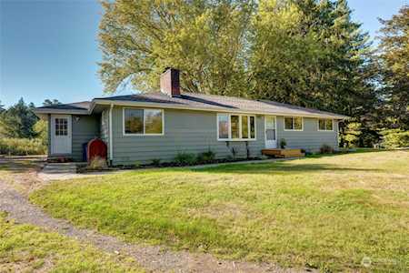 34129 SE David Powell Rd Fall City, WA 98024