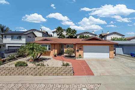 348 El Loro Chula Vista, CA 91911