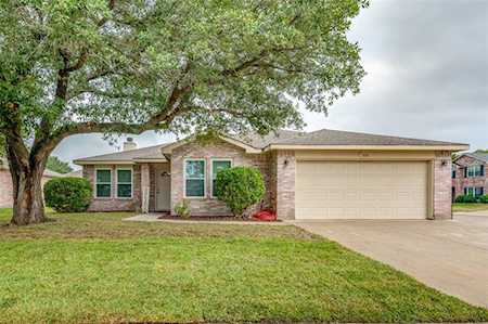 500 Bailey Street Saginaw, TX 76179