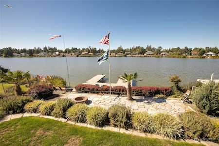 355 Lake View Loop NE Ocean Shores, WA 98569