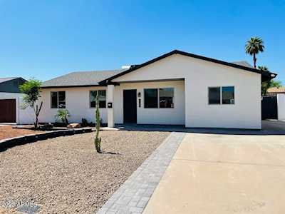 1145 W Tulane Drive Tempe, AZ 85283