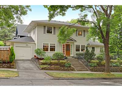 4034 NE Royal CT Portland, OR 97232