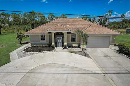 1507 9th St Lehigh Acres, FL 33972